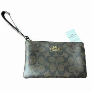 Coach signature Wristlet